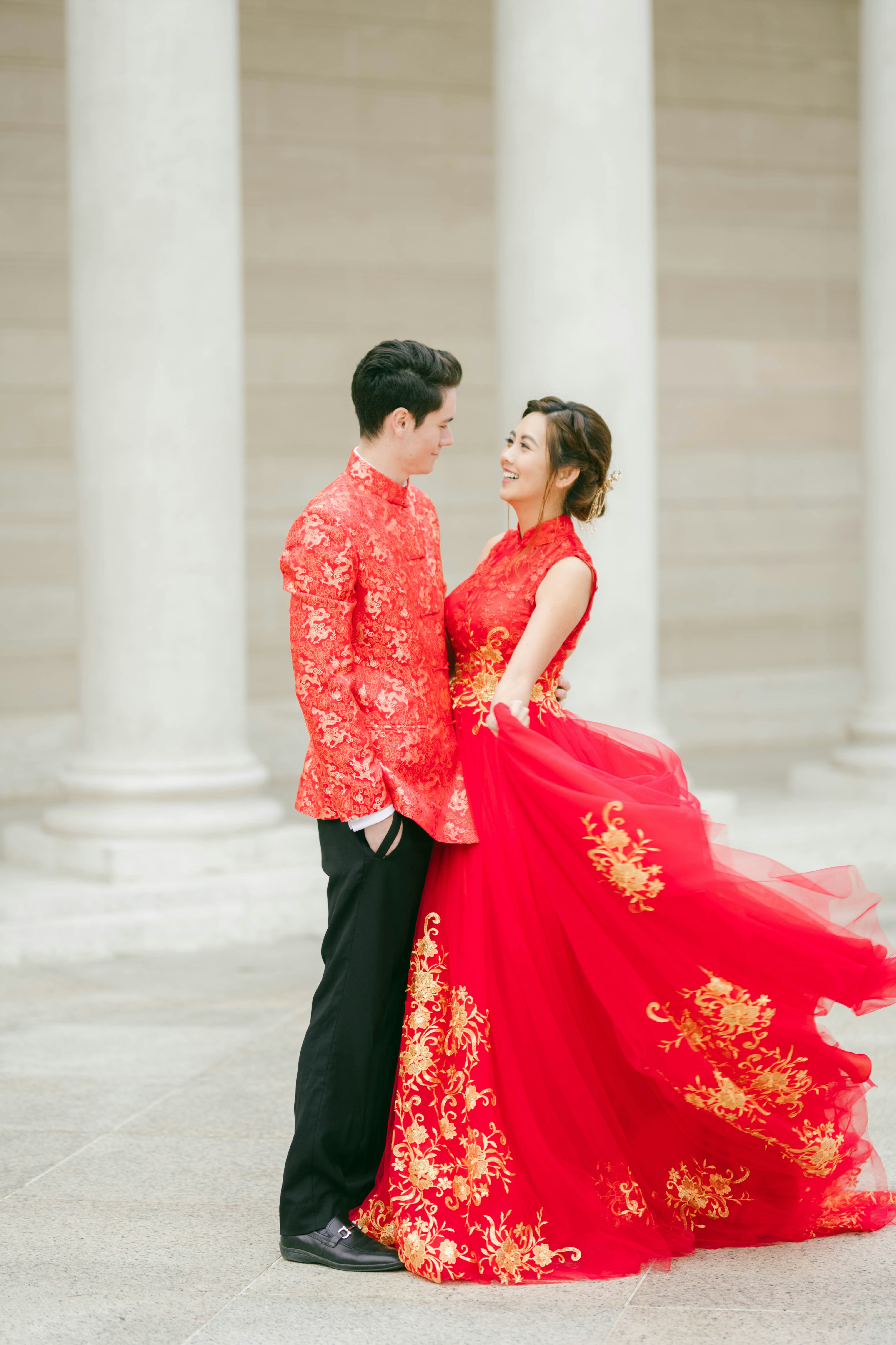 Chinese wedding dress styles — modern
