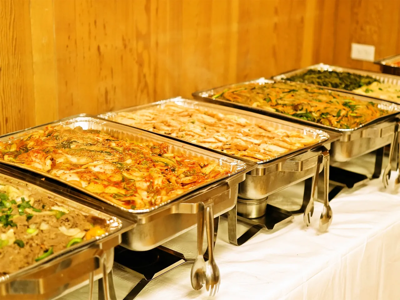 EM Deli & Catering - Caterers vendor