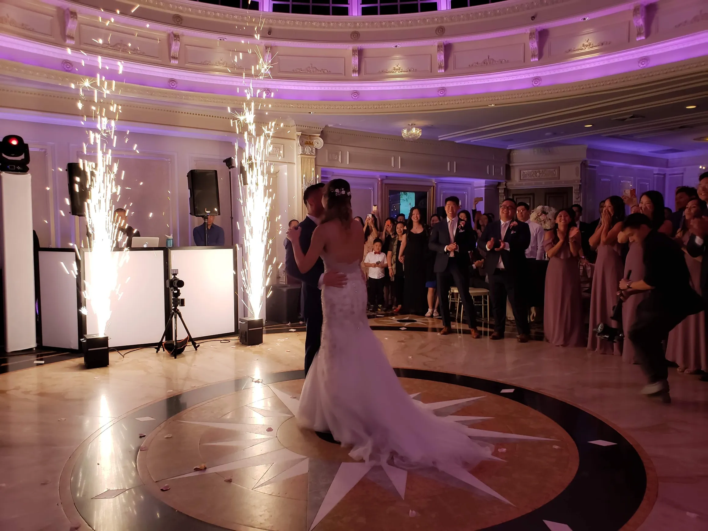 Exquisite NY - Chinese Entertainment vendor