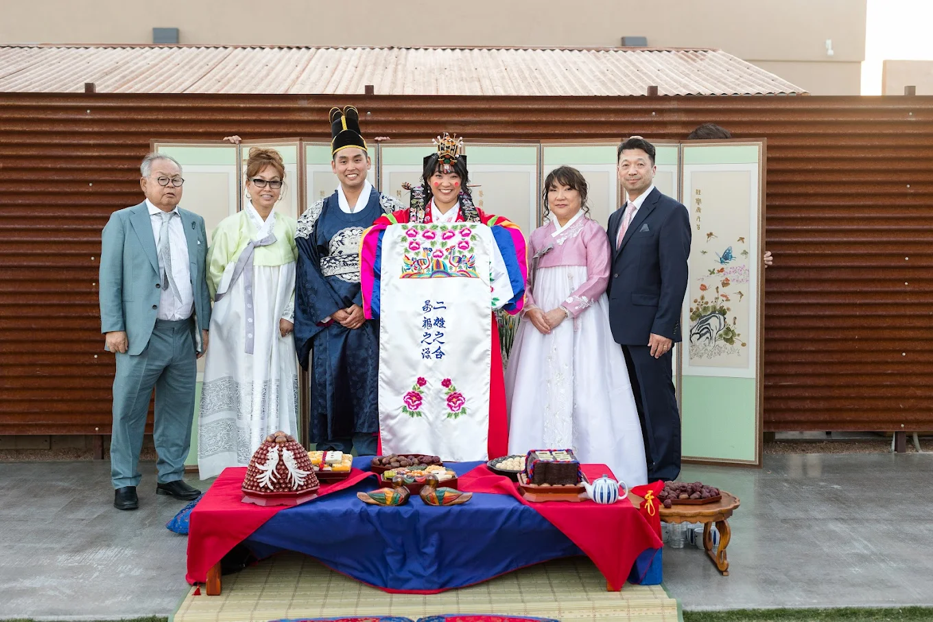 Hanbok Bidanhyang - Dresses & Attire vendor